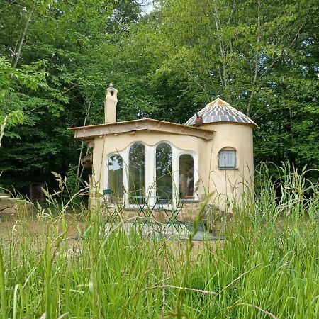 Sarl Verrerie Royale Val-Couesnon Exterior photo