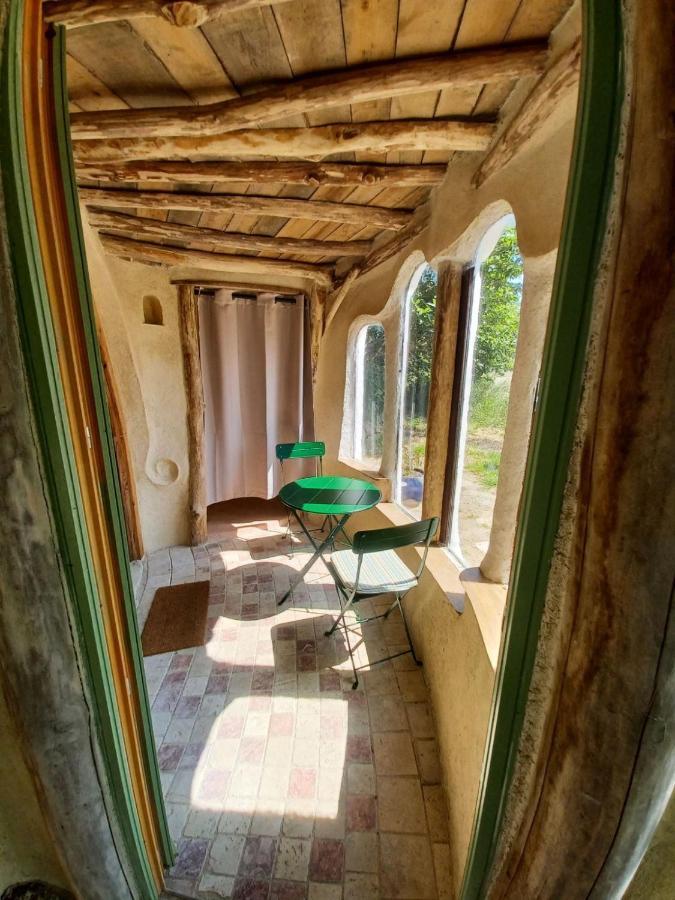 Sarl Verrerie Royale Val-Couesnon Exterior photo